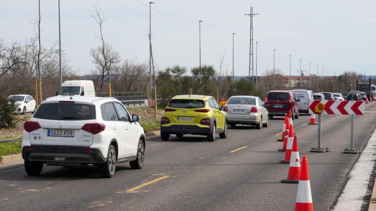 Obras de humanización en la VA-20 en una imagen de archivo