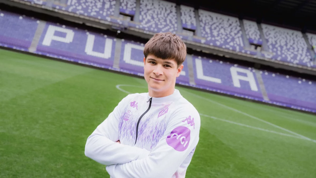 Mario Domínguez, sobre el césped de Zorrilla.