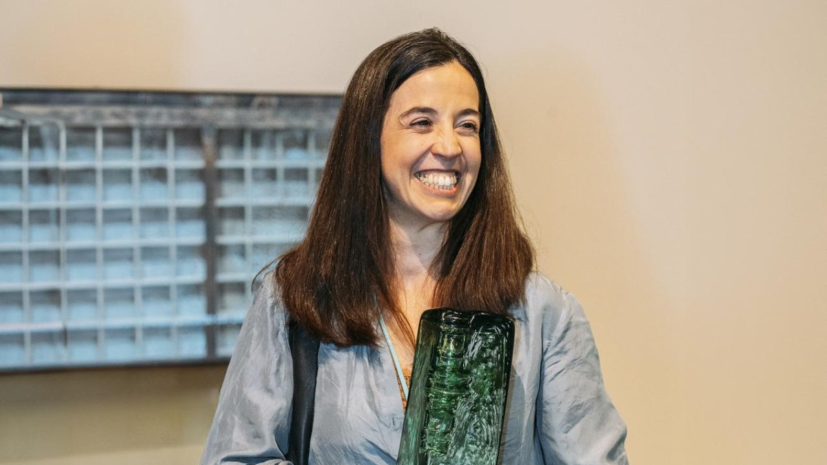 Esther Gatón, ganadora X Premio Cervezas Alhambra Arte Emergente