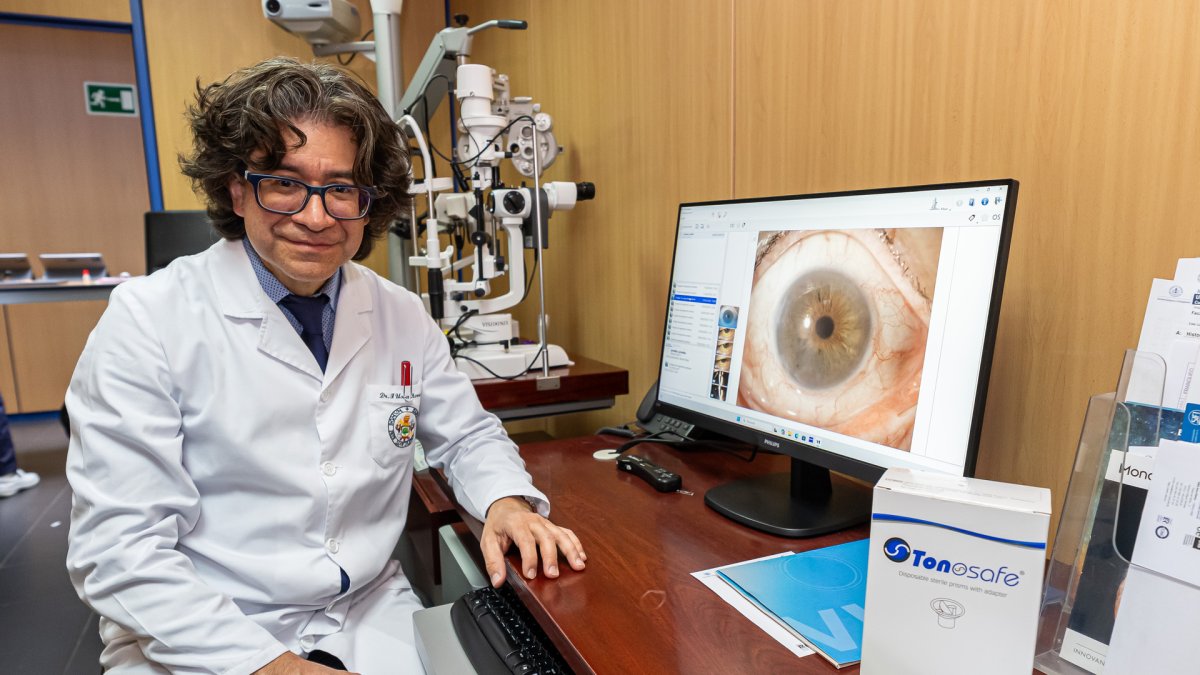 Fernando Ussa, especialista de la Unidad de Glaucoma del IOBA.