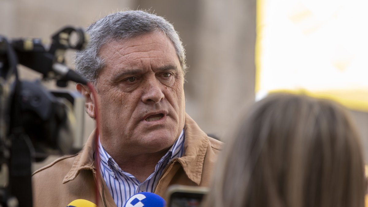 El candidato de Por Ávila a la Presidencia de la Junta, Pedro Pascual, en una imagen de archivo durante la campaña electoral.
