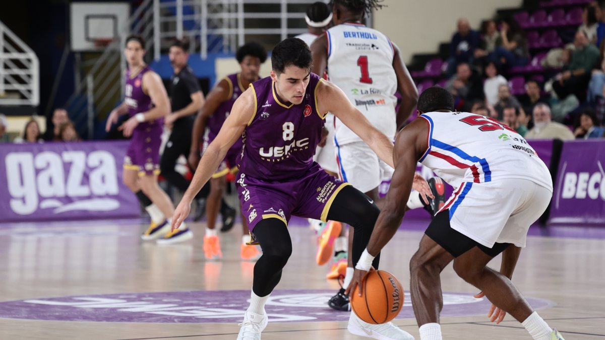 Joseba Querejeta durante el último partido ante Clavijo.