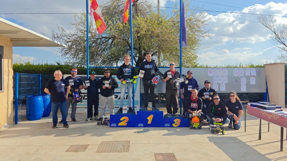 Final eléctricos del Campeonato de Automodelismo en Terradillos.