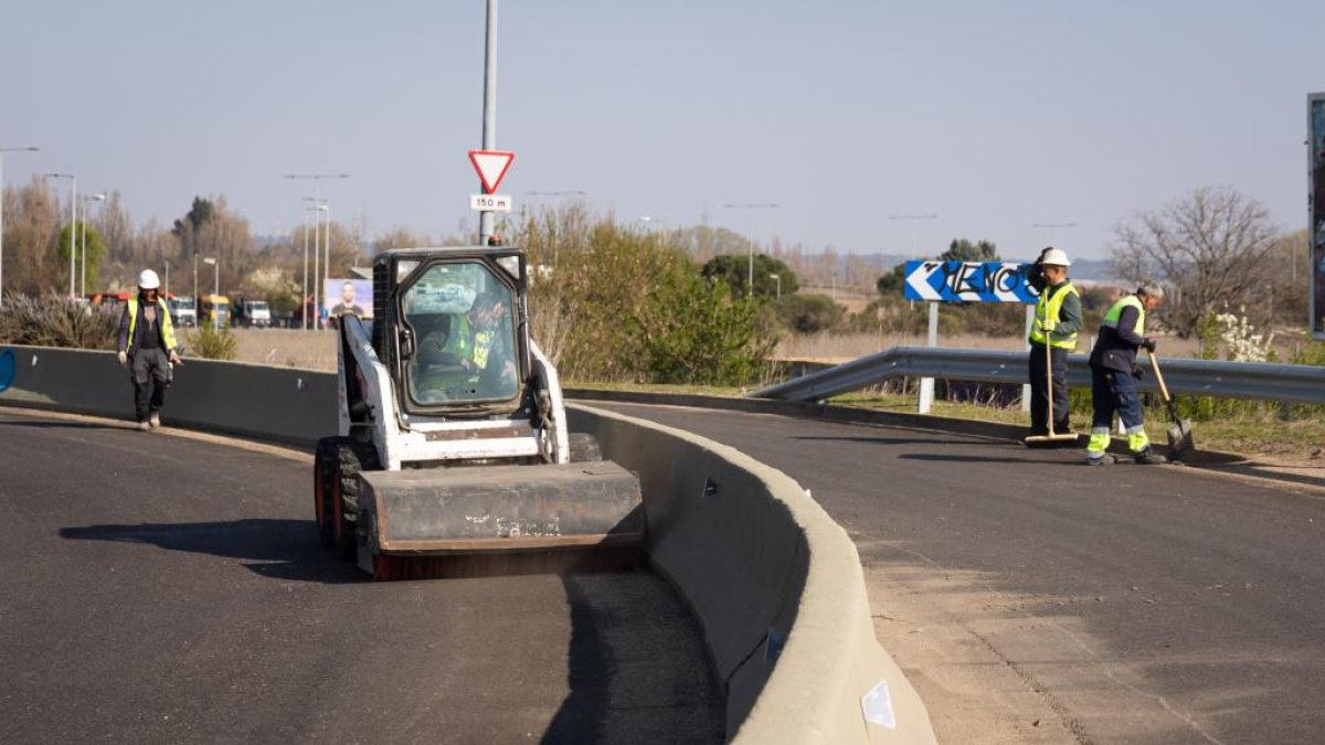 Trabajos en las salidas de la VA-20