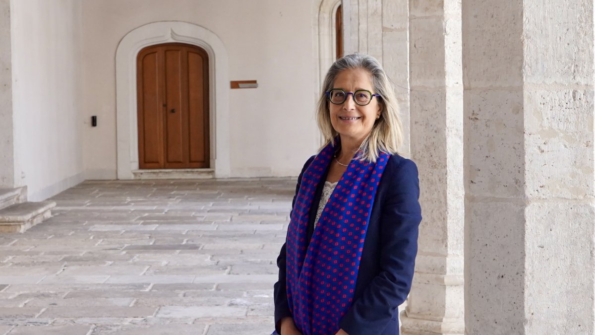 La catedrática del Departamento de Filología Inglesa, Pilar Garcés, candidata a las elecciones al al Rectorado de la Universidad de Valladolid (UVa).