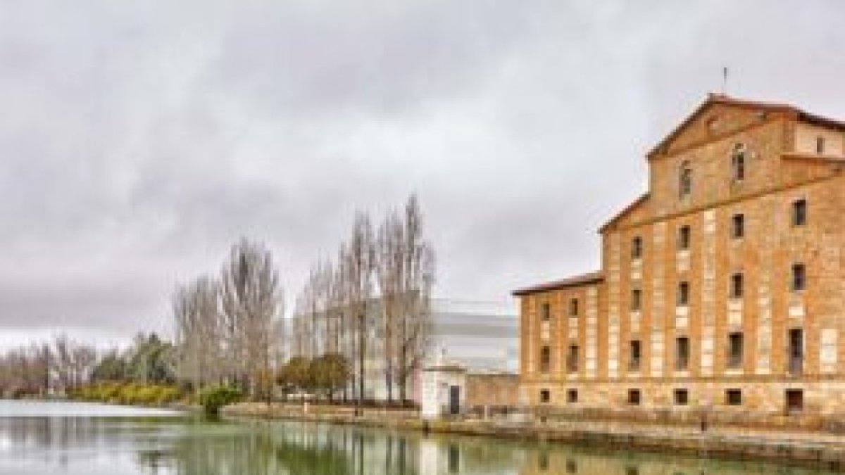 Fabrica de harinas San-Antonio del Canal de Castilla