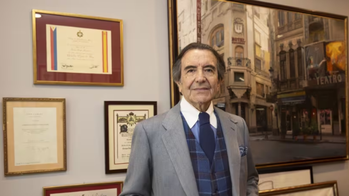 Enrique Cornejo deja la Dirección del Teatro Zorrilla de Valladolid tras 16 años al frente.
