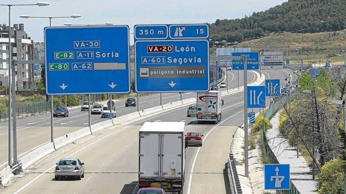 Imagen de archivo de la VA-30 en Valladolid.