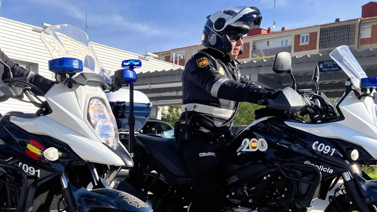 Agentes de la Policía Nacional.