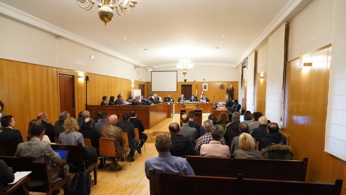 Imagen de una sesión del juicio del caso ataúdes de Funeraria Castellana.
