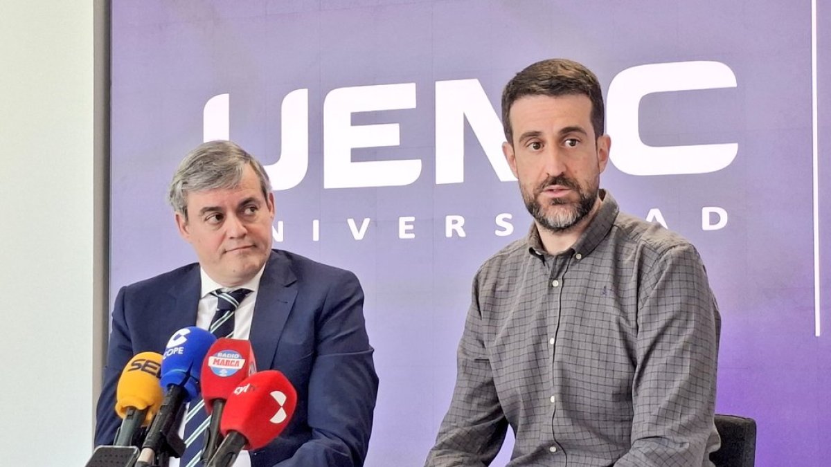 Lorenzo Alonso y David Barrio en la rueda de prensa de balance en la UEMC.