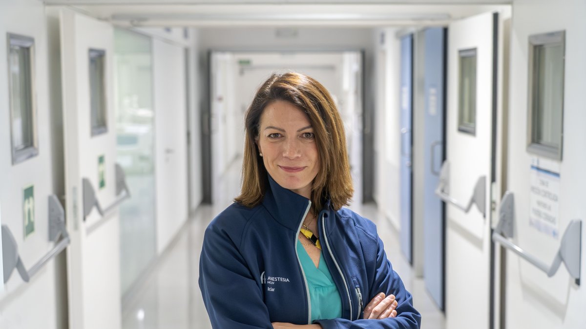 Icíar Martínez-Almeida Castañeda, especialista del Servicio de Anestesiología y Reanimación del Hospital Clínico Universitario de Valladolid y adscrita a la Unidad de Calidad del centro.