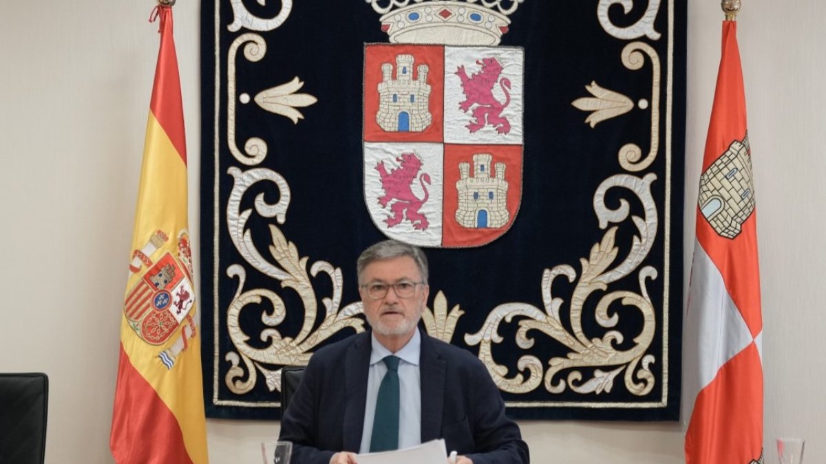 Francisco Vázquez - Editorial