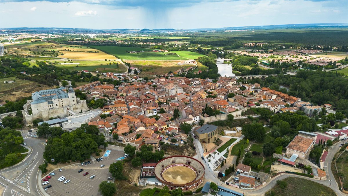 Vista panorámica de Simancas, el pueblo vallisoletano que alberga el Castillo de Simancas y uno de los archivos históricos más importantes de Europa.
