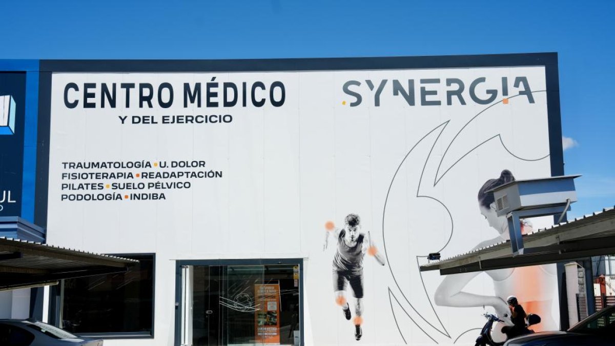 Centro médico Synergia en el Camino Viejo de Simancas