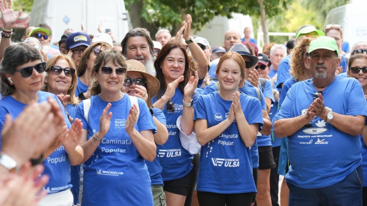 IX Caminata Popular a favor de la Fundación Banco de Alimentos.