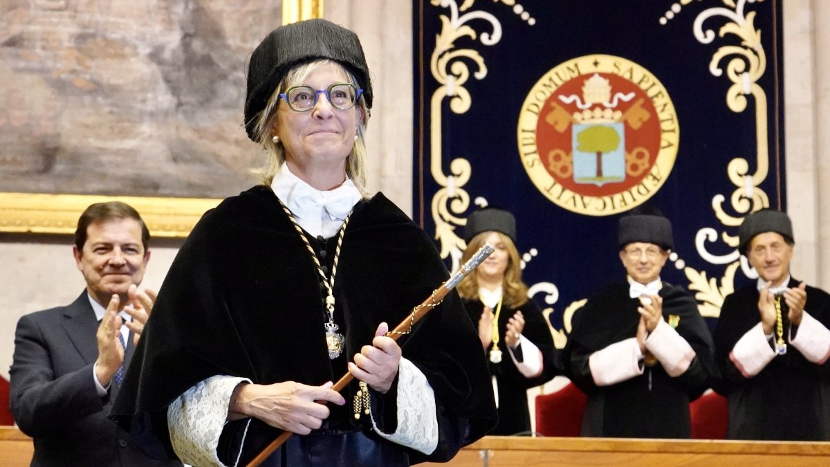 Toma de posesión de la nueva rectora de la Universidad de Valladolid, Pilar Garcés