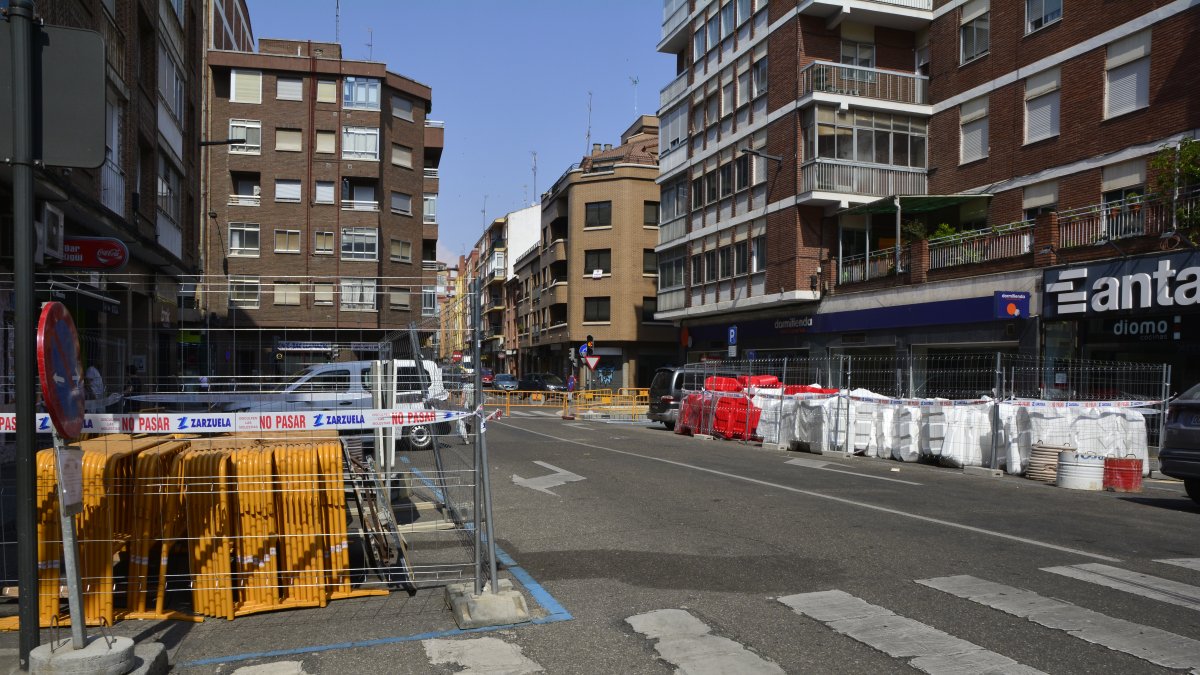 Estado de las obras en el entorno de San Luis y Acibelas en Valladolid.
