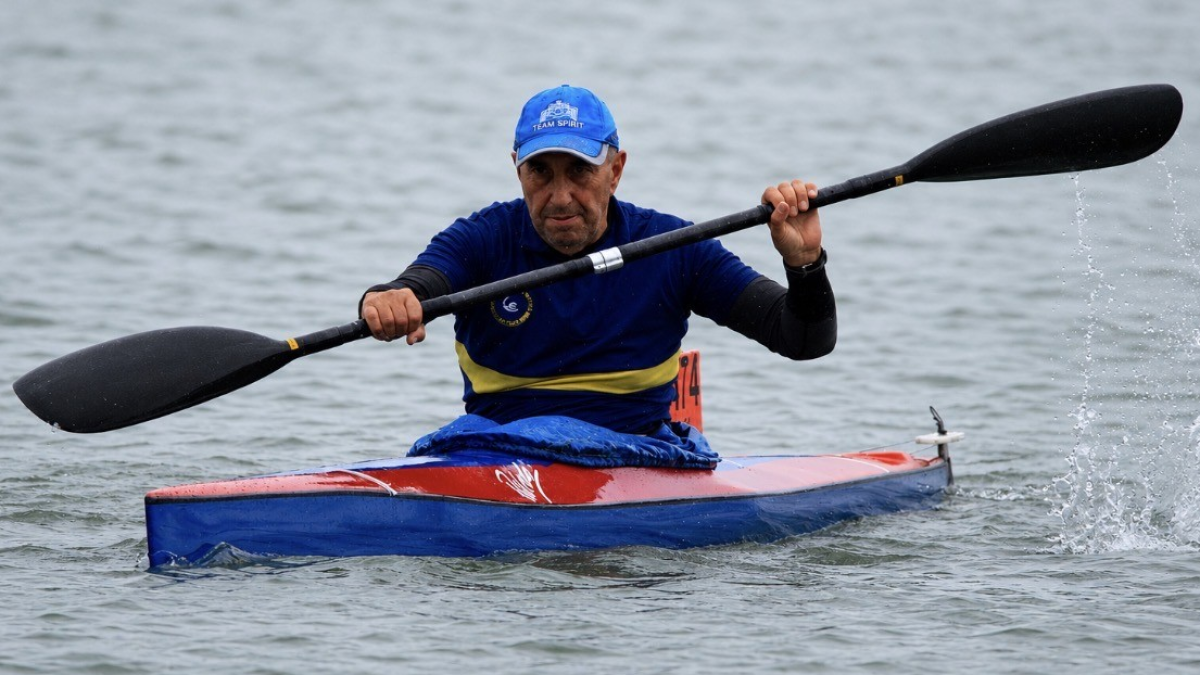 Ángel Luis Cacho, con el CD Cisne.