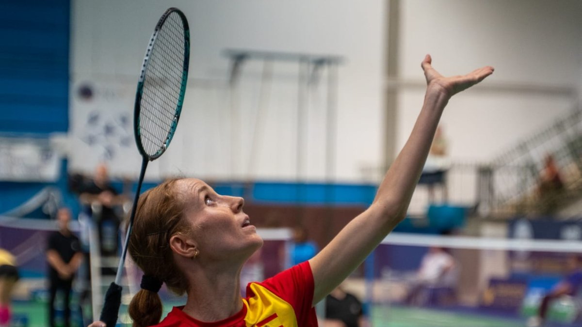 Marta Fernández, defendiendo a españa en el Europeo Senior.