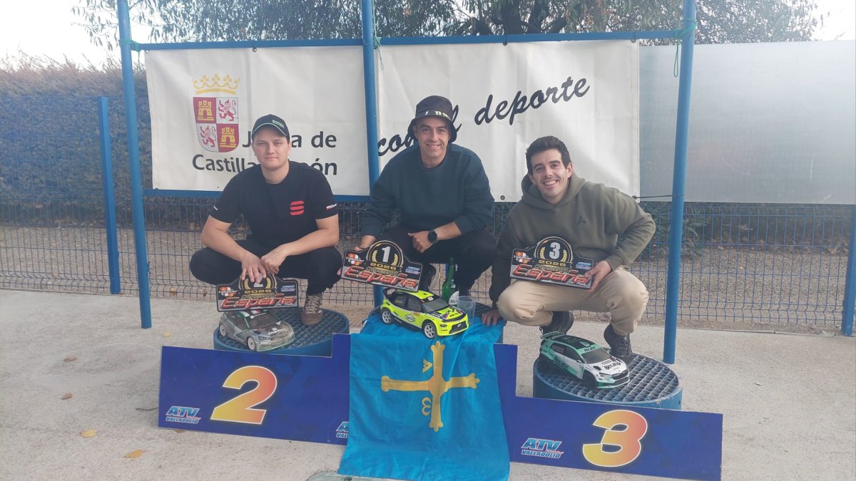 Imagen del podio en la modalidad 4x4.