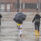 Temporal de lluvia y viento en Valladolid. -PHOTOGENIC