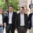 El presidente de la Diputación, Conrado Íscar, el candidato del PPCyL, Raúl de la Hoz, el presidente de la Junta, Alfonso Fernández Mañueco y el alcalde de Valladolid, Jesús Julio Carnero.