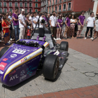 Presentación del coche de carreras del equipo 'Vall Racing Team' de la UVA