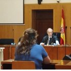 Nueva condena para la exedil de Bobadilla (Valladolid), ahora por el hurto de una colonia en Vallsur

La que fuera concejal de Festejos de Bobadilla del Campo (Valladolid), Inés María F.S, cuenta ya con una nueva condena que sumar a su historial delictivo, en este último caso por el hurto de una colonia en un establecimiento de 'Vallsur' en la capital del Pisuerga, según informaron a Europa Press fuentes del caso.

POLITICA CASTILLA Y LEÓN ESPAÑA EUROPA VALLADOLID JUSTICIA