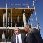 El consejero de Sanidad, Alejandro Vázquez Ramos, visita las obras de ampliación y reforma del centro de salud Laguna de Duero