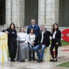 El equipo de 'Cuando un río se convierte en mar', una de las tres películas que narran el trauma