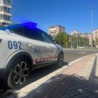 Un coche de la Policía Municipal de Valladolid en una  imagén de archivo
