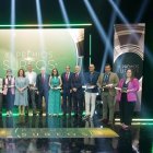 Foto de Familia de autoridades y galardonados en la XI edición de los Premios Surcos.