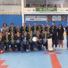El Caja Rural Panteras, con su premio como subcampeón europeo.