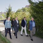 Imagen de la visita del alcalde a los nuevos itinerarios en obras