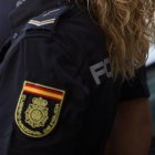 Un agente de la Policia Nacional