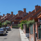 Calle de La Traviata en el barrio de Fuente Berrocal. J.M. LOSTAU