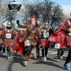 Participantes disfrazados en una San Silvestre de Valladolid.-J. M. LOSTAU