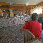 El bar en el que tuvo lugar el tiroteo en el municipio de Castrillo-Tejeriego.-MIGUEL ÁNGEL SANTOS / PHOTOGENIC