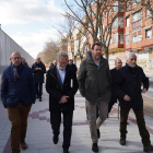 Visita del alcalde y varios concejales a las obras de la calle Seo de Valladolid. E.M.