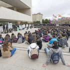 Cerca de 800 personas partieron desde la plaza Mayor para terminar la protesta frente a las Cortes-Miguel Ángel Santos