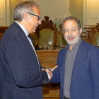 El portavoz del Grupo Municipal Popular en el Ayuntamiento de Valladolid, José Antonio Martínez Bermejo, junto con el teniente de alcalde Manuel Saravia.-J. M. LOSTAU