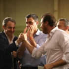 Óscar Puente junto a José Luis Rodríguez Zapatero y Pedro Sánchez en el acto de hoy en Valladolid.-ICAL
