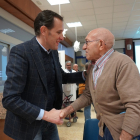 El presidente de la Diputación de Valladolid, Conrado Íscar, en la comida navideña de hermandad en los centros residenciales Doctor Villacián y Cardenal Marcel. -CONRADO ÍSCAR