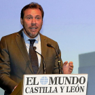 -J.M. LOSTAU, MIGUEL Á. SANTOS Y PABLO REQUEJO