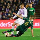 Canales corta el avance de Alcaraz en el partido del pasado domingo.-J.M.L.