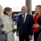 Salgueiro, Tejerina, Carnero y Del Olmo, antes de iniciar la gala del Día de la Provincia.-ICAL