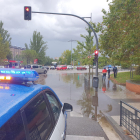 Imagen de la Avenida Burgos durante la tromba de agua. Twitter: Policía Valladolid
