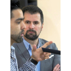 Tudanca junto a Víctor Nuñez, presidente del Consejo de la Juventud.-ICAL