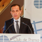 Conrado Íscar en la clausura del Club de Prensa de El Mundo./ J. M. LOSTAU
